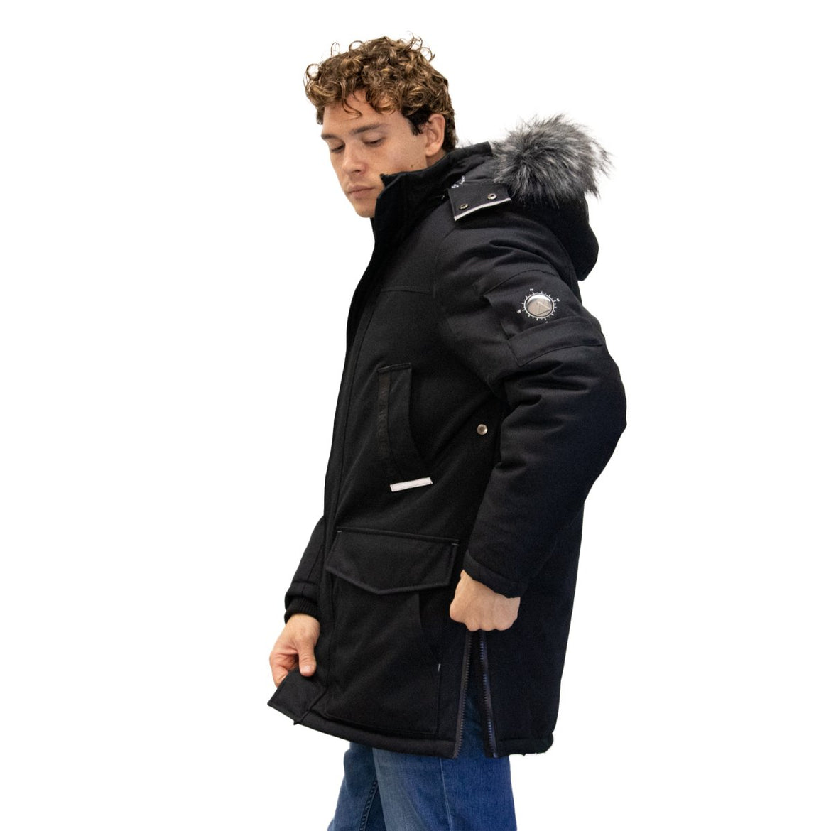 AM1055-BLACK-_3_1170x.jpg?v=